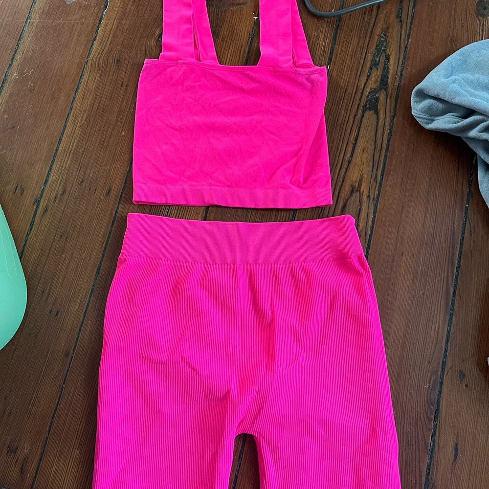 Hot Pink Workout Set